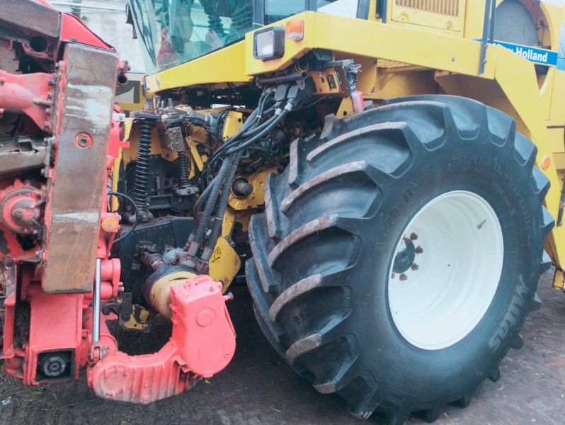 New Holland Fx 40