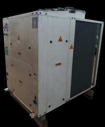 Commercial and Industrial Air Cooled Chillers Capacity Ranging: 07 Ton 300 Ton